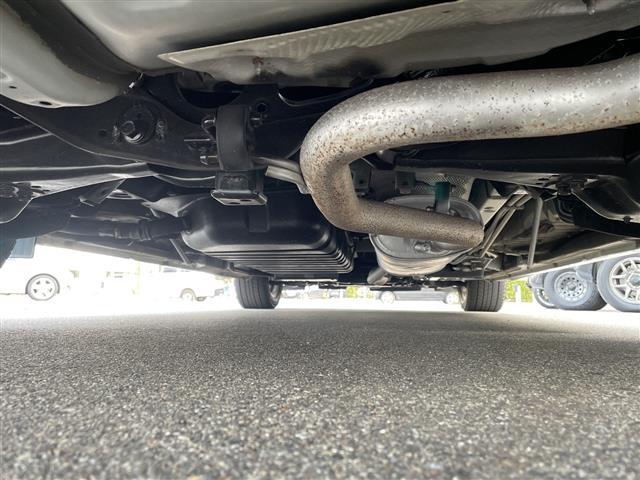 アルファード 2.5S Aパッケージ 後席フリップダウンモニター/ツインムーンルーフ/両側電動スライドドア/デジタルインナーミラー/ブラインドスポットモニター/純正18インチアルミ/コーナーセンサー/追従型クルーズコントロール(41枚目)