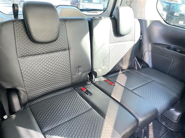 セレナ ハイウェイスターＶ　純正ナビ／両側電動ドア／後席モニター／純正ＡＷ／プロパイロット／全方位カメラ／バックカメラ／コーナーセンサー／デジタルインナーミラー／ブラインドスポットモニター／ドライブレコーダー（17枚目）