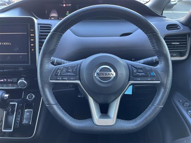 セレナ ハイウェイスターＶ　純正ナビ／両側電動ドア／後席モニター／純正ＡＷ／プロパイロット／全方位カメラ／バックカメラ／コーナーセンサー／デジタルインナーミラー／ブラインドスポットモニター／ドライブレコーダー（27枚目）