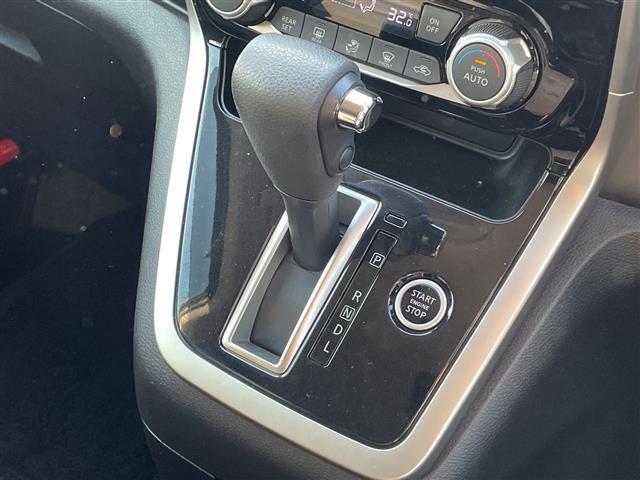 セレナ ハイウェイスター 禁煙車/後席フリップダウンモニター/両側電動スライドドア/アラウンドビューモニター/ETC/純正9インチナビ/Bluetooth/フルセグTV/純正16インチAW/バックカメラ/LEDライト(30枚目)