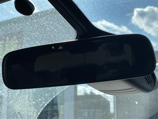 セレナ ハイウェイスター 禁煙車/後席フリップダウンモニター/両側電動スライドドア/アラウンドビューモニター/ETC/純正9インチナビ/Bluetooth/フルセグTV/純正16インチAW/バックカメラ/LEDライト(33枚目)