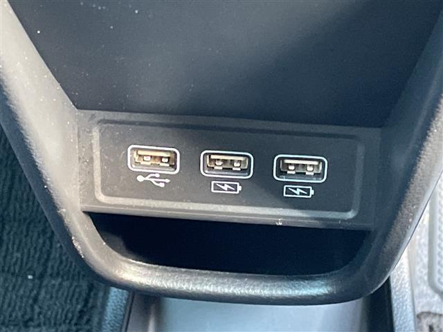 Ｎ－ＯＮＥ オリジナル　禁煙車／純正ナビ（ＣＤ／ＤＶＤ／フルセグＴＶ／Ｂｌｕｅｔｏｏｔｈ）／バックカメラ／ビルトインＥＴＣ／レーダークルーズコントロール／ステアリングスイッチ／レザー調シートカバー／電動パーキングブレーキ（10枚目）