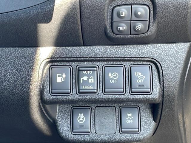 リーフ X(24kwh) 純正ナビ/バックカメラ/BluetoothAudio/ステアリングヒーター/クルーズコントロール/衝突軽減ブレーキ/スマートキー/ETC(6枚目)