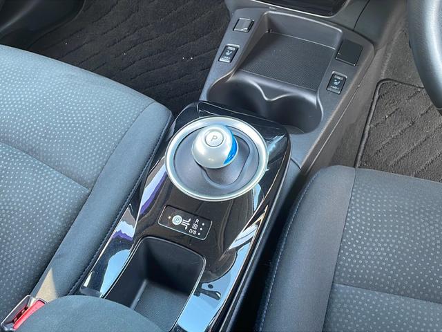 リーフ X(24kwh) 純正ナビ/バックカメラ/BluetoothAudio/ステアリングヒーター/クルーズコントロール/衝突軽減ブレーキ/スマートキー/ETC(33枚目)