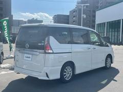 安心の全車保証付き！（※部分保証、国産車は納車後３ヶ月、輸入車は納車後１ヶ月の保証期間となります）。その他長期保証（有償）もご用意しております！※長期保証を付帯できる車両には条件がございます。 6