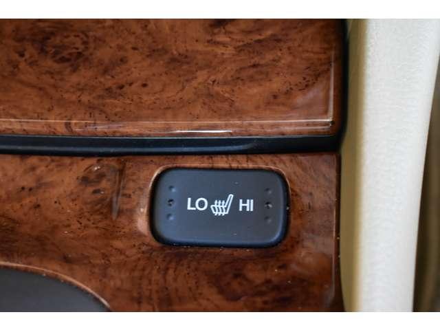 ベースグレード 純正HDDナビ Bカメ 前後ドラレコ ETC ETC クルーズコントロール HID オートエアコン 横滑り防止 DVD HDDナビ ナビTV アルミ サイドカーテンエアバック シ-トヒ-タ- ワンセグ(7枚目)