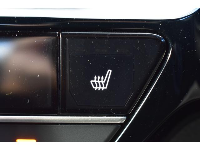 シビック RS 当社デモカー、純正ナビ、ETC2.0 LEDヘッド 衝突被害軽減ブレーキ Bカメラ シートヒーター ワンオーナー フルセグTV スマートキー クルーズコントロール セキュリティアラーム 横滑り防止装置(13枚目)