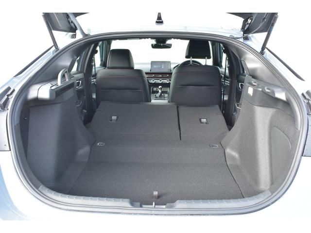 シビック RS 当社デモカー、純正ナビ、ETC2.0 LEDヘッド 衝突被害軽減ブレーキ Bカメラ シートヒーター ワンオーナー フルセグTV スマートキー クルーズコントロール セキュリティアラーム 横滑り防止装置(22枚目)