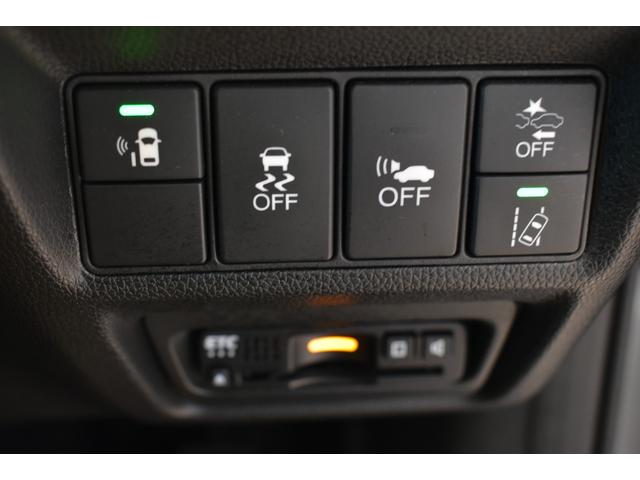 ＥＴＣ車載器付ですので高速道路の料金所もノンストップです！