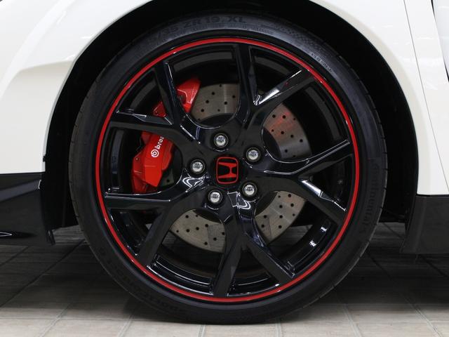 シビック タイプR ☆750台限定車☆純正メモリナビ・地デジTV・DVD/CD・Bluetooth☆バックカメラ☆純正ドライブレコーダー☆クルーズコントロール☆USBポート☆ETC☆純正19インチアルミホイール ナビTV(15枚目)