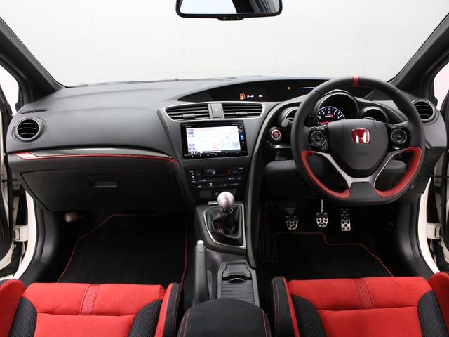 シビック タイプR ☆750台限定車☆純正メモリナビ・地デジTV・DVD/CD・Bluetooth☆バックカメラ☆純正ドライブレコーダー☆クルーズコントロール☆USBポート☆ETC☆純正19インチアルミホイール ナビTV(16枚目)