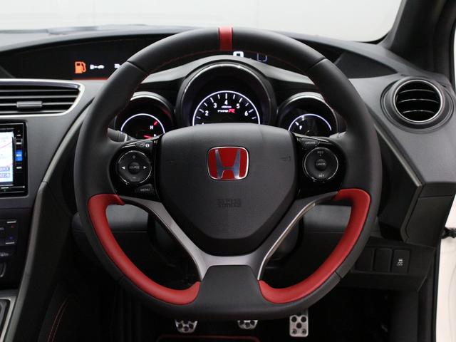 シビック タイプR ☆750台限定車☆純正メモリナビ・地デジTV・DVD/CD・Bluetooth☆バックカメラ☆純正ドライブレコーダー☆クルーズコントロール☆USBポート☆ETC☆純正19インチアルミホイール ナビTV(18枚目)