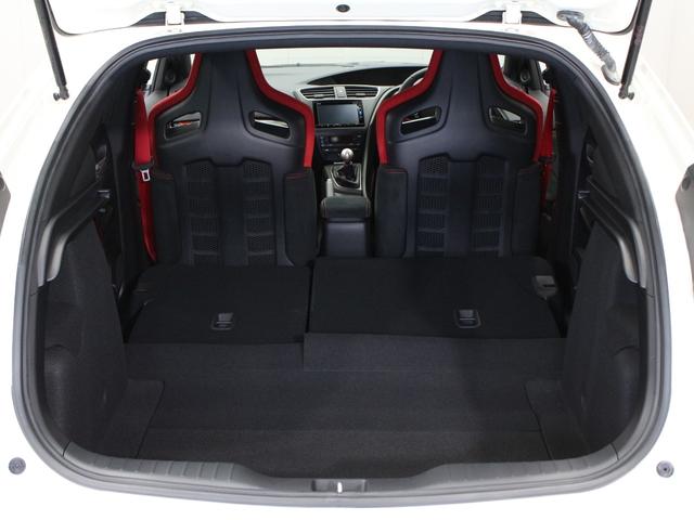 シビック タイプR ☆750台限定車☆純正メモリナビ・地デジTV・DVD/CD・Bluetooth☆バックカメラ☆純正ドライブレコーダー☆クルーズコントロール☆USBポート☆ETC☆純正19インチアルミホイール ナビTV(26枚目)