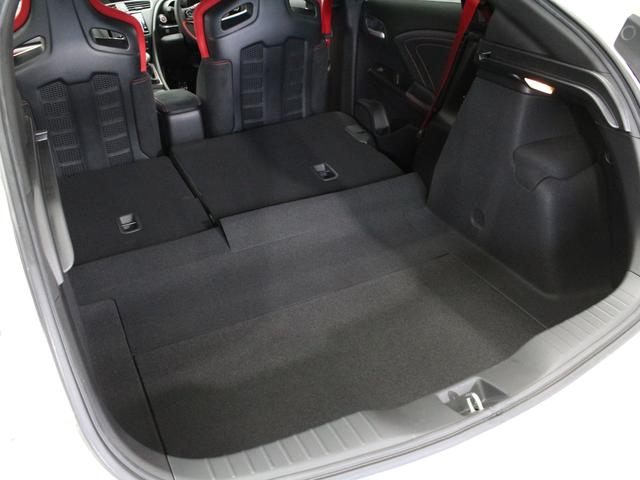 シビック タイプR ☆750台限定車☆純正メモリナビ・地デジTV・DVD/CD・Bluetooth☆バックカメラ☆純正ドライブレコーダー☆クルーズコントロール☆USBポート☆ETC☆純正19インチアルミホイール ナビTV(27枚目)