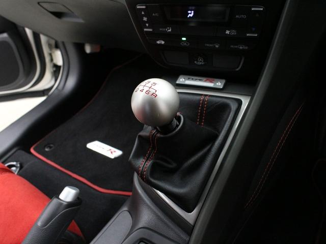 シビック タイプR ☆750台限定車☆純正メモリナビ・地デジTV・DVD/CD・Bluetooth☆バックカメラ☆純正ドライブレコーダー☆クルーズコントロール☆USBポート☆ETC☆純正19インチアルミホイール ナビTV(41枚目)
