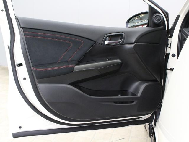 シビック タイプR ☆750台限定車☆純正メモリナビ・地デジTV・DVD/CD・Bluetooth☆バックカメラ☆純正ドライブレコーダー☆クルーズコントロール☆USBポート☆ETC☆純正19インチアルミホイール ナビTV(58枚目)