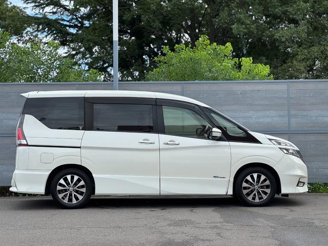 セレナ ハイウェイスター　プロパイロットエディション　☆エマージェンシーブレーキ☆快適パック☆プロパイロット☆純正９インチメモリナビ・地デジＴＶ・ＤＶＤ／ＣＤ・Ｂｌｕｅｔｏｏｔｈ☆純正フリップダウンモニター☆バックカメラ☆両側ハンズフリーＰスライドドア（8枚目）