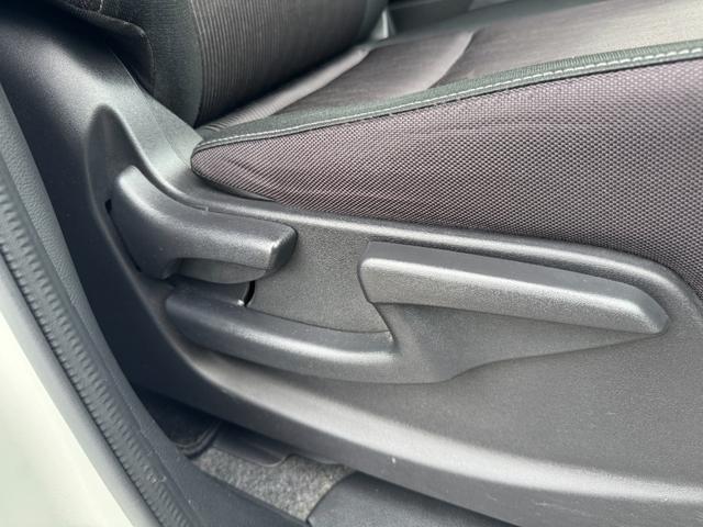 セレナ ハイウェイスター　プロパイロットエディション　☆エマージェンシーブレーキ☆快適パック☆プロパイロット☆純正９インチメモリナビ・地デジＴＶ・ＤＶＤ／ＣＤ・Ｂｌｕｅｔｏｏｔｈ☆純正フリップダウンモニター☆バックカメラ☆両側ハンズフリーＰスライドドア（26枚目）