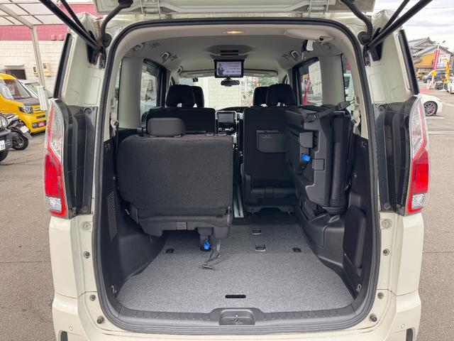 セレナ ハイウェイスター　プロパイロットエディション　☆エマージェンシーブレーキ☆快適パック☆プロパイロット☆純正９インチメモリナビ・地デジＴＶ・ＤＶＤ／ＣＤ・Ｂｌｕｅｔｏｏｔｈ☆純正フリップダウンモニター☆バックカメラ☆両側ハンズフリーＰスライドドア（43枚目）