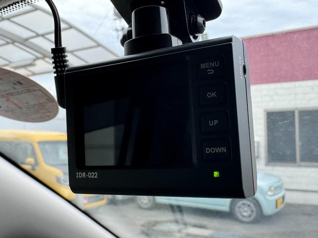 セレナ ハイウェイスター　プロパイロットエディション　☆エマージェンシーブレーキ☆快適パック☆プロパイロット☆純正９インチメモリナビ・地デジＴＶ・ＤＶＤ／ＣＤ・Ｂｌｕｅｔｏｏｔｈ☆純正フリップダウンモニター☆バックカメラ☆両側ハンズフリーＰスライドドア（63枚目）