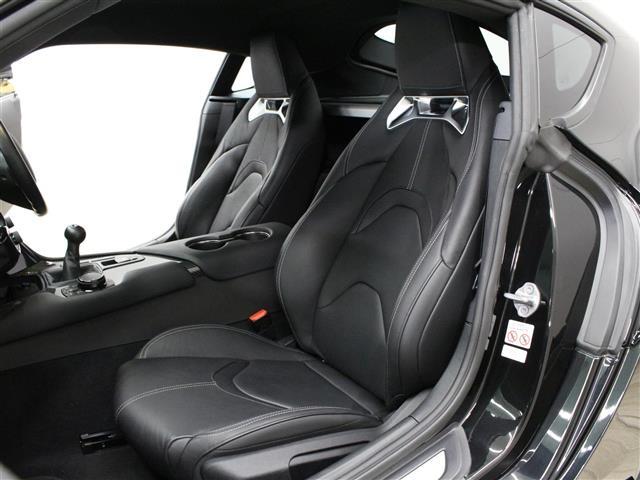 スープラ ＲＺ　☆ＯＰブラック革シート／ブラック革巻きステアリングホイール☆ＫＵＨＬ　スラッシュカット４テールマフラー☆プリクラッシュセーフティシステム☆ＨＤＤナビゲーションシステム☆ＪＢＬプレミアムサウンドシステム（9枚目）