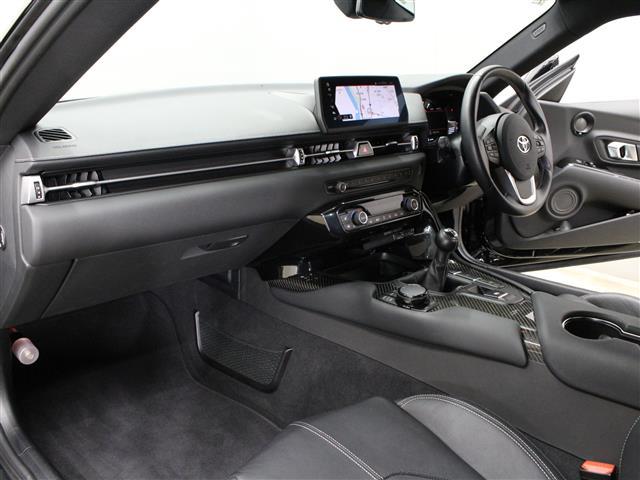 スープラ ＲＺ　☆ＯＰブラック革シート／ブラック革巻きステアリングホイール☆ＫＵＨＬ　スラッシュカット４テールマフラー☆プリクラッシュセーフティシステム☆ＨＤＤナビゲーションシステム☆ＪＢＬプレミアムサウンドシステム（10枚目）