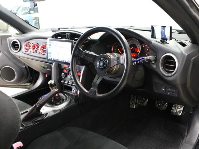 86 GT 6MT モデリスタエアロ HKSレーシングサクション HKS車高調 GReddyマフラー BRIDEシート NARDIステアリング パナソニックフローティングナビ バックカメラ ドライブレコーダー(13枚目)