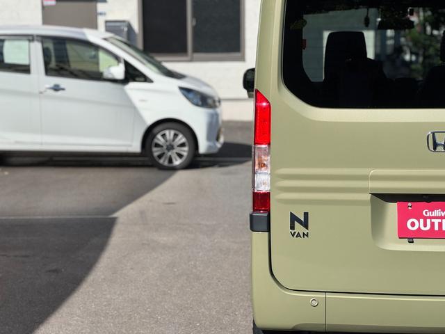 ボディ同色リアナンバープレートガーニッシュ♪