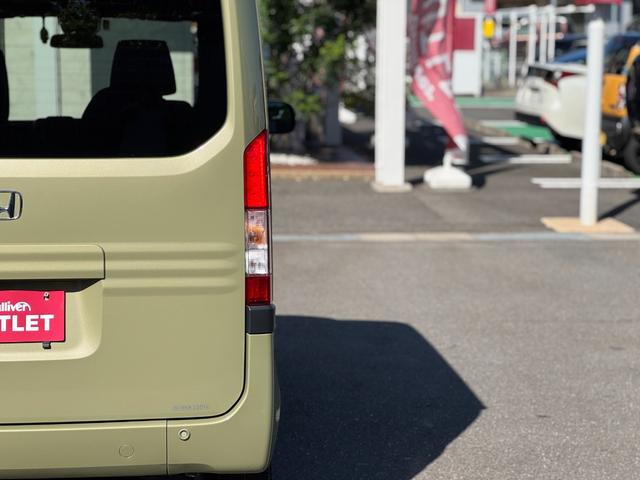 ボディ同色リアナンバープレートガーニッシュ♪