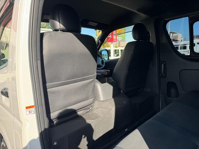 ハイエースバン スーパーGL ダークプライムII ワンオーナー/モデリスタエアロ/RAYS TE37SB 17インチAW/グッドイヤー EAGLE1 ホワイトレタータイヤ/玄武ローダウンブロックキット/セーフティセンス/Pivod クルーズコントール(17枚目)