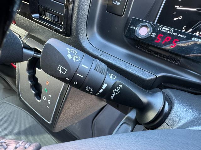 ハイエースバン スーパーGL ダークプライムII ワンオーナー/モデリスタエアロ/RAYS TE37SB 17インチAW/グッドイヤー EAGLE1 ホワイトレタータイヤ/玄武ローダウンブロックキット/セーフティセンス/Pivod クルーズコントール(21枚目)