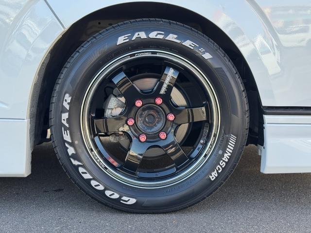 ハイエースバン スーパーGL ダークプライムII ワンオーナー/モデリスタエアロ/RAYS TE37SB 17インチAW/グッドイヤー EAGLE1 ホワイトレタータイヤ/玄武ローダウンブロックキット/セーフティセンス/Pivod クルーズコントール(65枚目)