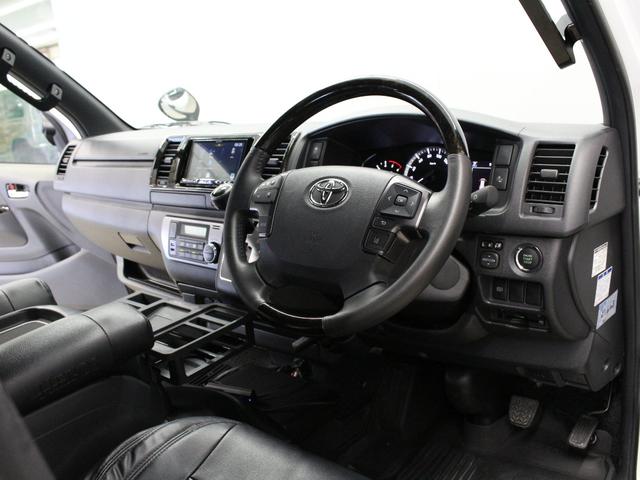 ハイエースバン スーパーGL ダークプライムII RAYS VOLKRACING 17インチAW/モデリスタ F・S・Rアンダースポイラー/純正ルーフエンドスポイラー/ローダウンブロックキット/セーフティセンス/アルパインディスプレイオーディオ・Bt(10枚目)