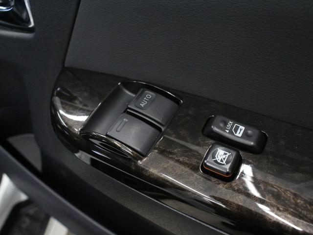 ハイエースバン スーパーGL ダークプライムII RAYS VOLKRACING 17インチAW/モデリスタ F・S・Rアンダースポイラー/純正ルーフエンドスポイラー/ローダウンブロックキット/セーフティセンス/アルパインディスプレイオーディオ・Bt(42枚目)