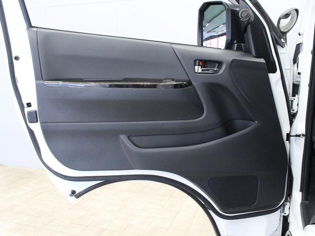 ハイエースバン スーパーGL ダークプライムII RAYS VOLKRACING 17インチAW/モデリスタ F・S・Rアンダースポイラー/純正ルーフエンドスポイラー/ローダウンブロックキット/セーフティセンス/アルパインディスプレイオーディオ・Bt(59枚目)