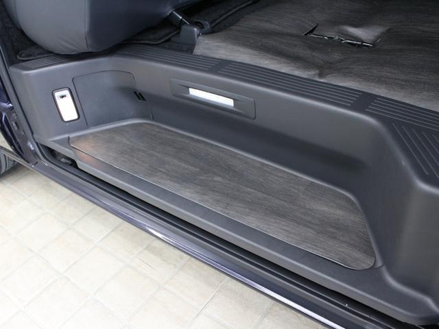 ハイエースバン スーパーGL ダークプライムII BADX ロクサーニバトルシップ 17インチAW/KENWOOD 8インチメモリナビ・地デジTV・Bluetooth/バックカメラ/クリアランスソナー/セーフティセンス/コムテック前後ドラレコ(55枚目)