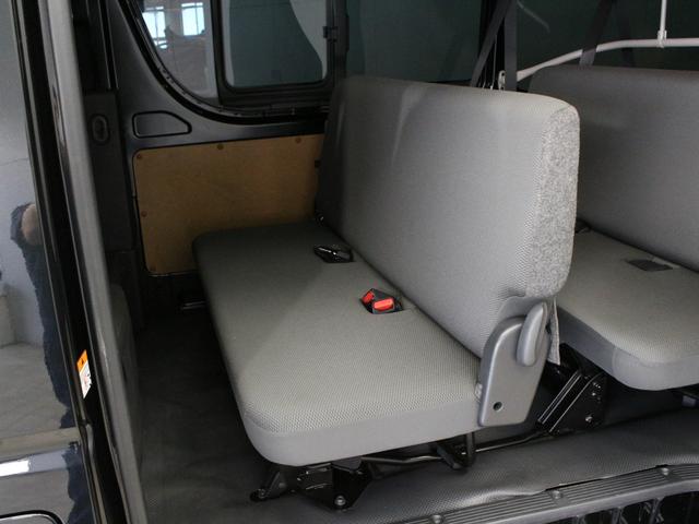 ハイエースバン ロングDX(20枚目)