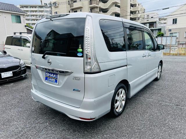 セレナ ハイウェイスター　Ｓ－ハイブリッド　Ｖセレクション　ＥＴＣ　バックカメラ　ＴＶ　オートクルーズコントロール　両側電動スライドドア　ＨＩＤ　スマートキー　アイドリングストップ　３列シート　ＣＶＴ　アルミホイール　ＣＤ　ＵＳＢ　ミュージックプレイヤー接続可（6枚目）