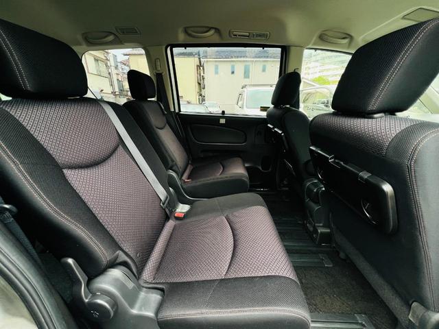 セレナ ハイウェイスター　Ｓ－ハイブリッド　Ｖセレクション　ＥＴＣ　バックカメラ　ＴＶ　オートクルーズコントロール　両側電動スライドドア　ＨＩＤ　スマートキー　アイドリングストップ　３列シート　ＣＶＴ　アルミホイール　ＣＤ　ＵＳＢ　ミュージックプレイヤー接続可（15枚目）