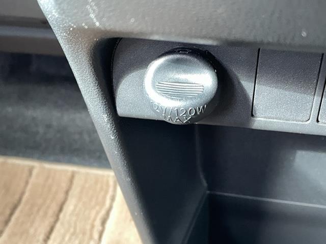 Gメイクアップ SAIII ナビ フルセグ バックカメラ ドライブレコーダー 衝突軽減 両側パワースライドドア LEDライト オートハイビーム ETC 純正フロアマット アイドリングストップ スマートキー 保証書(23枚目)