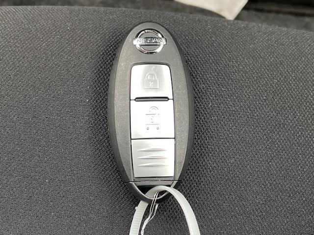 e-パワー X ナビ フルセグ 全方位カメラ ドラレコ LEDライト ETC 衝突軽減 レーンキープ インテリジェントルームミラー クルーズコントロール フロアマット スマートキー 保証書 取扱説明書(24枚目)