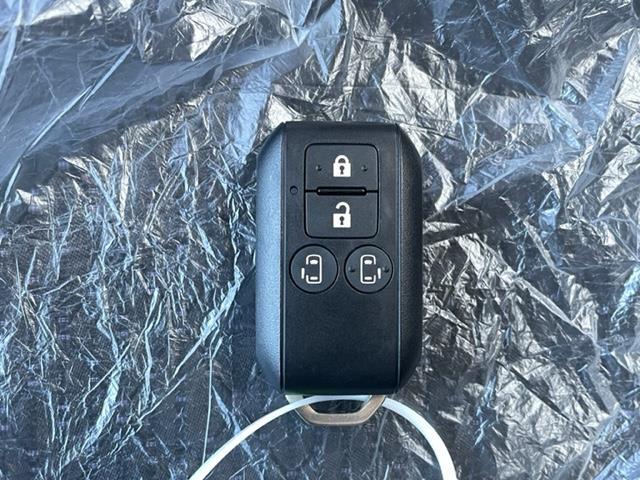 ハイブリッドXS 両側パワースライド 衝突軽減ブレーキ ヘッドアップディスプレイ レーダークルーズコントロール ハーフレザー スマートキー 全方位カメラ フォグランプ 純正アルミホイール オートハイビーム(25枚目)