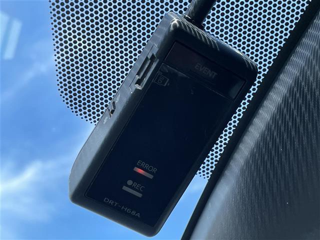 Si ダブルバイビーII 純正SDナビフルセグTVバックカメラETC純正ドライブレコーダートヨタセーフティセンスプリクラッシュブレーキレーンアシストオートハイビームクルーズコントロールハーフレザーシート両側パワースライド(5枚目)