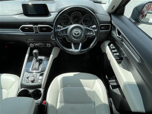 XD Lパッケージ 純正ナビ 全周囲カメラ BOSEプレミアムサウンド ETC クリアランスソナー 車線逸脱警報 レザーシート BSM 前席シートヒーター ハンドルヒーター 電動リアゲート レーダークルーズコントロール(9枚目)