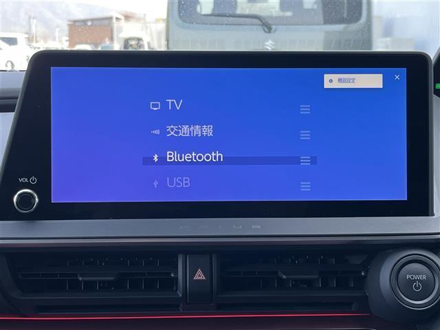 Ｚ　ナビ　Ｂｌｕｅｔｏｏｔｈ　全方位カメラ　レザーシート　シートヒーター　エアーシート　ＢＳＭ　パワーバックドア　メモリーシート　パノラマルーフ　　ＡＣ１００Ｖ　前後コーナーセンサー　フロアーマット(5枚目)