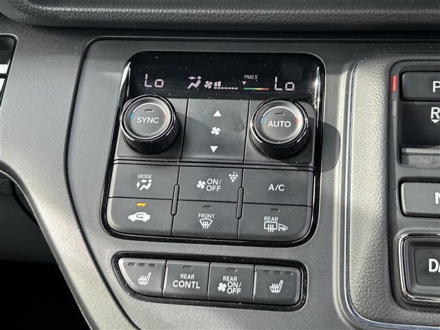 ステップワゴン ｅ：ＨＥＶスパーダ　ワンオーナー　Ｇａｔｈｅｒｓナビ（フルセグＴＶ／ＣＤ／ＤＶＤ／ＡＭ・ＦＭ／ＢＴ／ＨＤＭＩ）　ＥＴＣ　Ｈｏｎｄａ　ＳＥＮＳＩＮＧ　バックカメラ　両側パワスラ　パドルシフト　シートヒーター（22枚目）