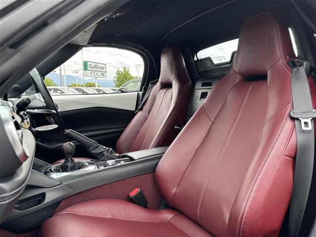 ロードスター 100周年特別記念車 100周年モデル BOSEサウンド HKSマフラー リアウィングオートエグゼ AUTOEXGシフトレバー 社外スロットコントロール BSM 前方ドライブレコーダー  赤合皮シート 前席シートヒーター(17枚目)