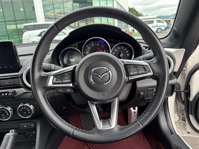 ロードスター 100周年特別記念車 100周年モデル BOSEサウンド HKSマフラー リアウィングオートエグゼ AUTOEXGシフトレバー 社外スロットコントロール BSM 前方ドライブレコーダー  赤合皮シート 前席シートヒーター(23枚目)