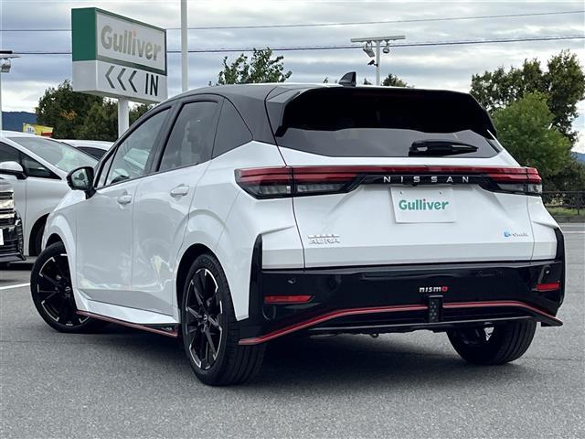 オーラ ニスモ 純正9インチナビ(フルセグ/BT)/プロパイロット/レーダークルーズコントロール/全方位/コーナーセンサー/BSM/衝突軽減/ハーフレザー/ワイヤレス充電/デジタルインナーミラー/ETC2.0(43枚目)