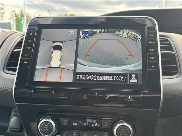 セレナ ｅ－パワー　ハイウェイスターＶ　純正１０インチナビ（フルセグ／ＢＴ／ＣＤ／ＤＶＤ）／フリップダウン／プロパイロット／全方位／ＢＳＭ／コーナーセンサー／衝突軽減／両側パワスラ／シートヒーター／ステアリングヒーター／後席サンシェード（8枚目）